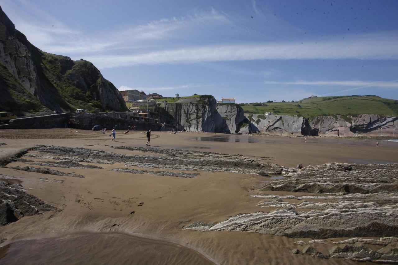 2 Habit, Sala, Terraza, Jardin, Parking Gratis Apartment Zumaia Exterior photo