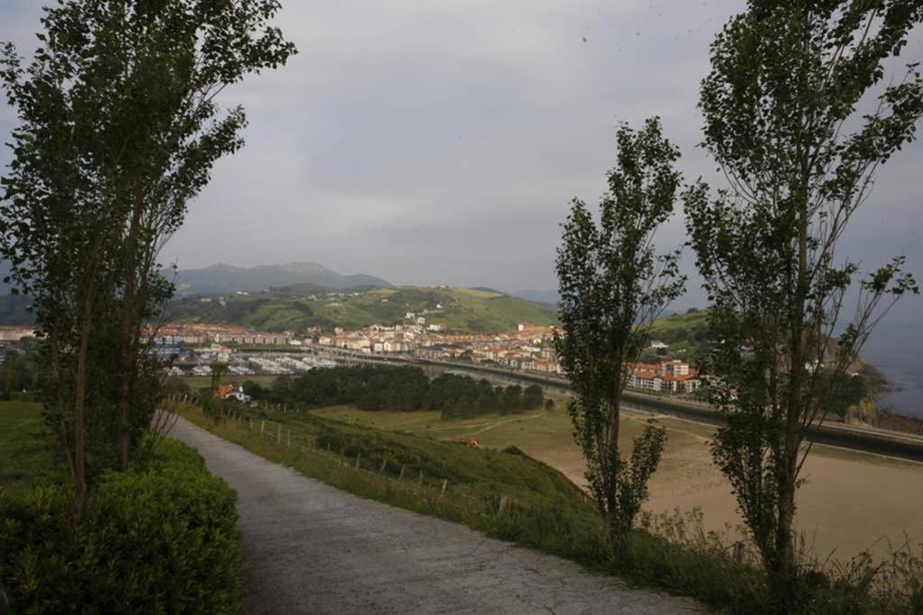2 Habit, Sala, Terraza, Jardin, Parking Gratis Apartment Zumaia Exterior photo