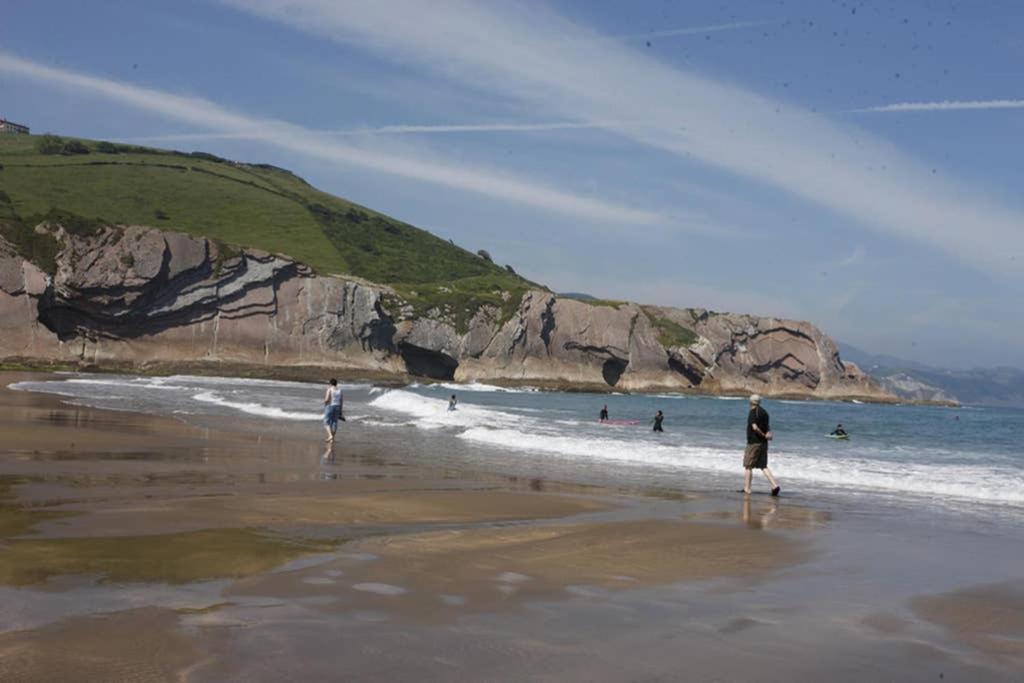 2 Habit, Sala, Terraza, Jardin, Parking Gratis Apartment Zumaia Exterior photo